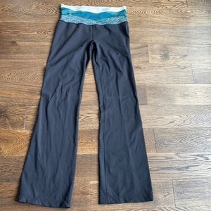 Lululemon Athletica yoga pant.